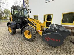 Komatsu WA100M-8E0