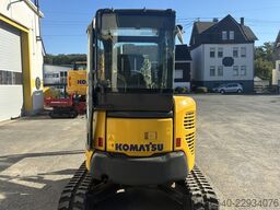 Komatsu PC35MR-3