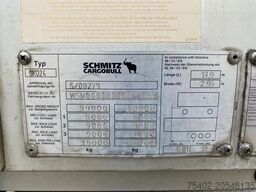 Schmitz Cargobull SKO24 / Closed Box / SAF + Disc