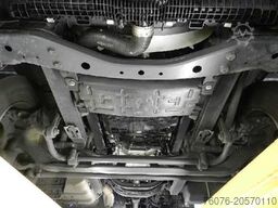 MERCEDES-BENZ 1824 L Koffer 7.2 Seitentür LBW 2t Kamera