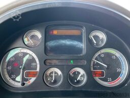 DAF XF 105.460 Manual gearbox, EURO 5, Frigo, 2x Fu...