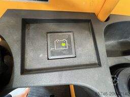 JUNGHEINRICH ESC 214  * Triplex FFL !!