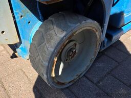 Genie GS1930 Electric, Working Height 7.8 m, 227kg Capac