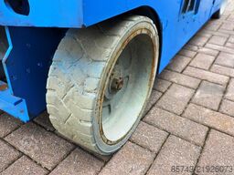 Genie GS3246 Electric, Working Height 11.75 m, 318kg Cap