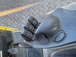 Hyster H 25 FT 2500 Kg diesel 3 delige mast, side shift