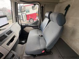 Volvo FL 12.240 + BLAD VERING + LOADLIFT 2.5t + LOW KM