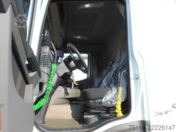 DAF XF 530 8x4 - SCARRABILE TAM T40