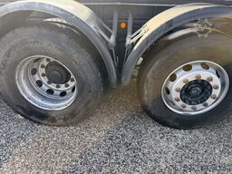 Iveco Stralis 260SY46 Kipper + Kran FASSI F195