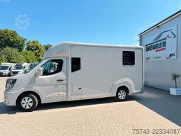 RENAULT Master STX 5 Sitzer Haras ex. Lang Automatik