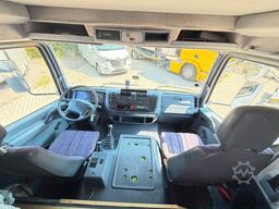MERCEDES-BENZ ATEGO 1218  5  Pferde  Wohnung Dusche