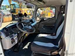 FUSO Canter 7C18 3.S.Ki.+Kran