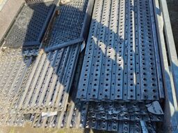 MAN Alu Loopplaat / Loopplank / Afdekplaat chassis