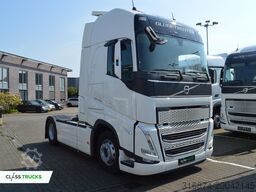 VOLVO FH 460 Globetrotter XL i-Save SideSkirts