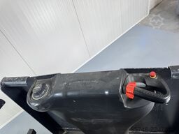 LINDE V 10 /  * DEMO !! DOUBLE steering !!