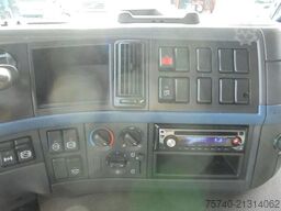 Volvo FM 9.310 + Euro 5 + Manual + Horse transport