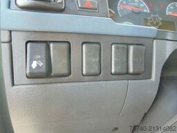 Volvo FM 9.310 + Euro 5 + Manual + Horse transport