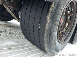 Schwarzmüller Schiebeplane Papier