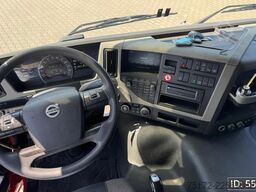Volvo FM 420 Globetrotter, Euro 6, / 2 Tanks / NL Truck