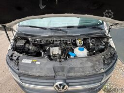 VOLKSWAGEN T6.1 Transporter Kombi lang 8 Sitzer Klima