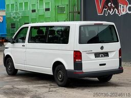VOLKSWAGEN T6.1 Transporter Kombi lang 8 Sitzer Klima