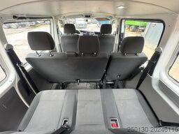 VOLKSWAGEN T6.1 Transporter Kombi lang 8 Sitzer Klima