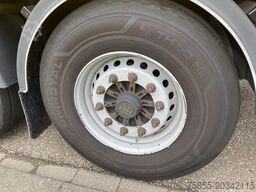 Fruehauf N/A 2-Axle / Closed Box / Loading Lift / SAF / ...