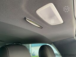 Mercedes-Benz EQV 300 AVANTGARDE Line Extralang 8-Sitz