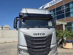 IVECO SWAY 260S48