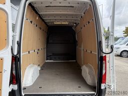 MERCEDES-BENZ Sprinter 215 CDI L2H2 Klima 7MBUX Orig.