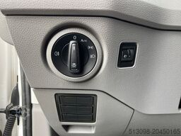VOLKSWAGEN CRAFTER 2,0 TDI 9 SITZER KLIMAAUTOMATIK 1.HAND