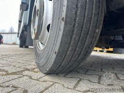 MAN 8.180 / Seilwinde / Rampen