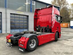 SCANIA R520 V8