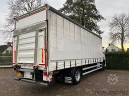 DAF CF 320 FA