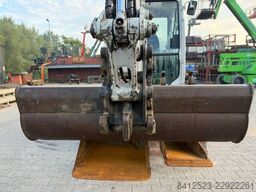 Takeuchi TB 230 3x bucket LED