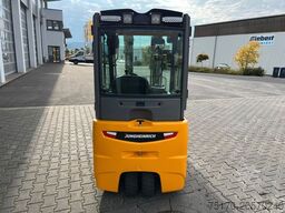 JUNGHEINRICH EFG 215 / Triplex: 4.25m! / SS / 4.029h