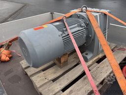 SEW-EURODRIVE R137