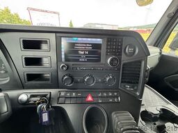 MERCEDES-BENZ ANTOS 2540 L / 2 x LBW / KOMPLETTZUG / 36 PAL