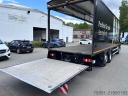 MERCEDES-BENZ Antos 3-Achser MB 2533 mit Geränkekoffer und LBW