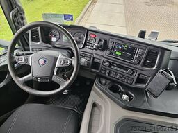 SCANIA P320 6X2*4 TAILLIFT AIRCO