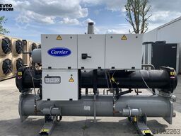 Used Industrial Chiller CARRIER - 449 kW | With warranty