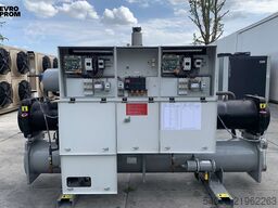 Used Industrial Chiller CARRIER - 449 kW | With warranty