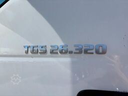 MAN TGS 26.320 + 6x4 FRONT TRACTION + STEERING/LIFT...