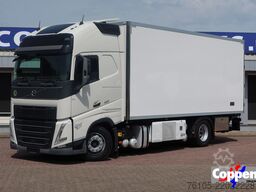 Volvo Koel/Vries ART/ Museum/ Antiek transport