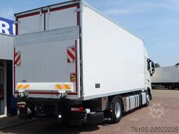 Volvo Koel/Vries ART/ Museum/ Antiek transport
