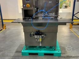 Thom Spout Inserting Machine for Pre-Mad SI-900