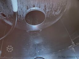 KÄSSBOHRER 32m² V2A Bitumentankauflieger /leicht beschädigt