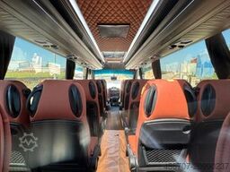 MERCEDES-BENZ Sprinter Nero 31 Sitze ab 08/2026