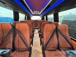 MERCEDES-BENZ Sprinter Nero 31 Sitze ab 08/2026