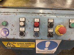 KGM SK560