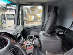 MERCEDES-BENZ Arocs 3243 8x4 Hiab 166-4